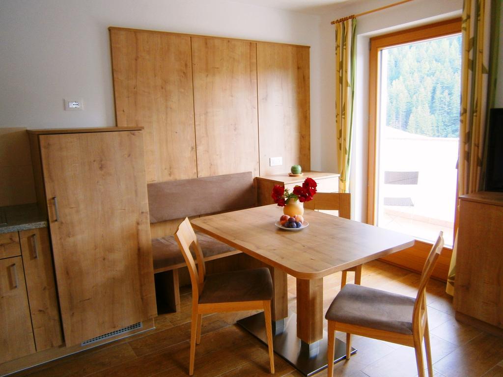Lue De Rue Apartment San Vigilio Di Marebbe Room photo